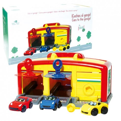 GARAJE CON 3 COCHES TACHAN.